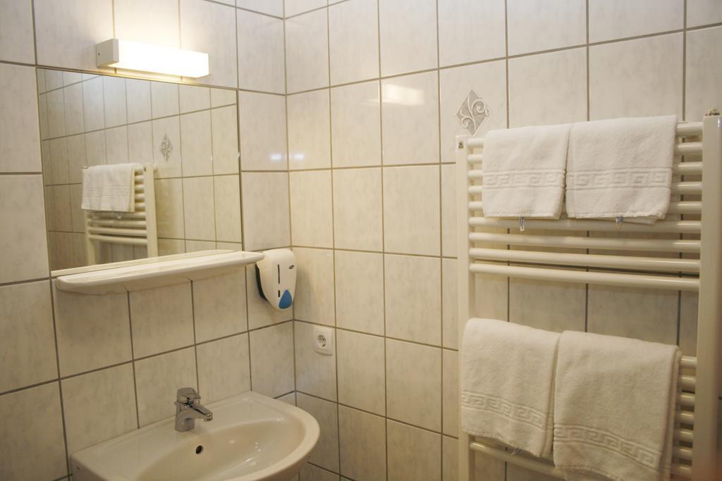 G&K Hotel グントラムスドルフ エクステリア 写真